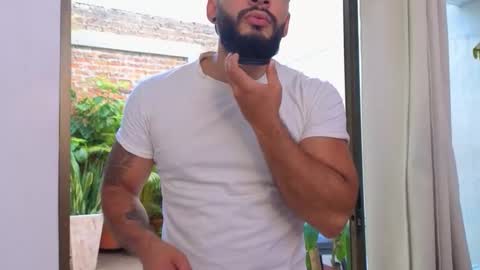 Mike online show from 26, 4, 2026