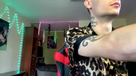 Mike online show from 25, 7, 2026
