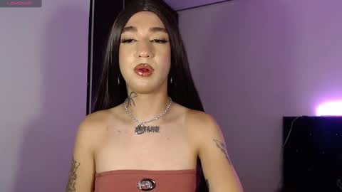 Snapshot of mikee_g chatting on 3, 1, 2025 ZARA BLARE online show from 3, 1, 2025