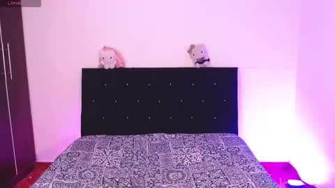 Snapshot of mikee_g chatting on 29, 9, 2025 ZARA BLARE online show from 29, 9, 2025