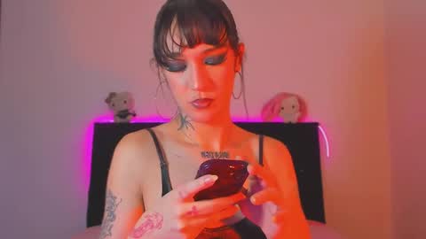 Snapshot of mikee_g chatting on 20, 11, 2025 ZARA BLARE online show from 20, 11, 2025