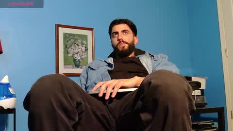 Snapshot of mikehawk1589 chatting on 14, 1, 2025 mikehawk1589 online show from 14, 1, 2025