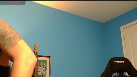 Snapshot of mikehawk1589 chatting on 28, 1, 2025 mikehawk1589 online show from 28, 1, 2025