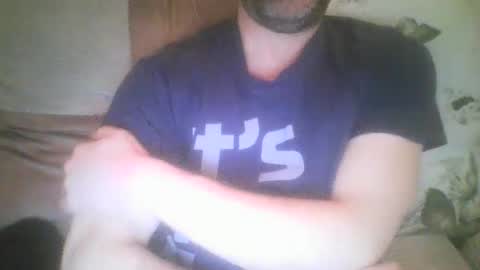 Snapshot of mikehockishuge9 chatting on 1, 12, 2024 mikehockishuge9 online show from 1, 12, 2024