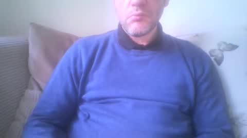 Snapshot of mikehockishuge9 chatting on 1, 1, 2025 mikehockishuge9 online show from 1, 1, 2025