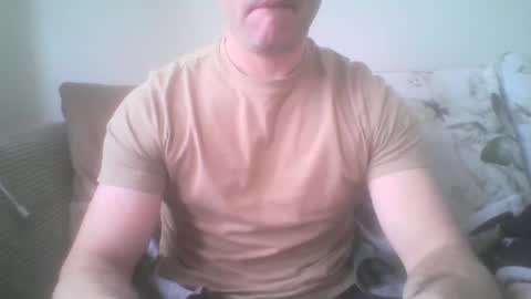 Snapshot of mikehockishuge9 chatting on 12, 1, 2025 mikehockishuge9 online show from 12, 1, 2025