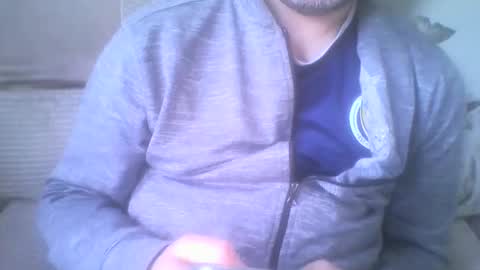 Snapshot of mikehockishuge9 chatting on 18, 1, 2026 mikehockishuge9 online show from 18, 1, 2026