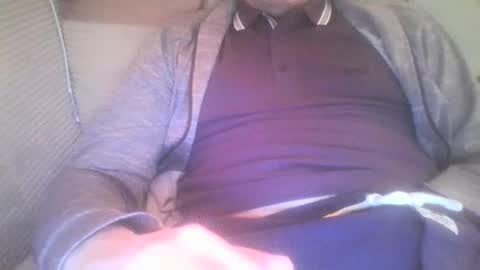 Snapshot of mikehockishuge9 chatting on 8, 2, 2026 mikehockishuge9 online show from 8, 2, 2026