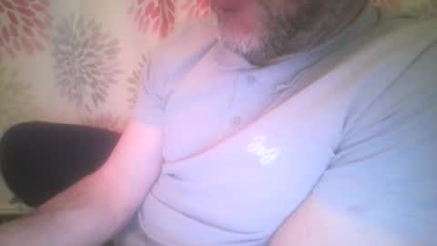 mikehockishuge9 online show from 30, 4, 2026