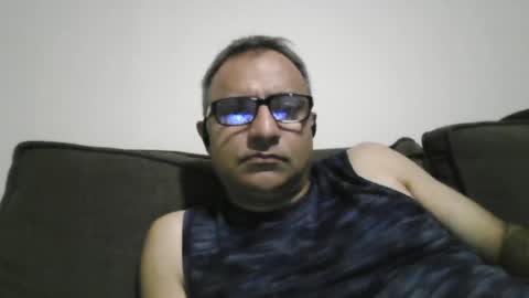 Snapshot of mikej143 chatting on 2, 8, 2026 mikej143 online show from 2, 8, 2026