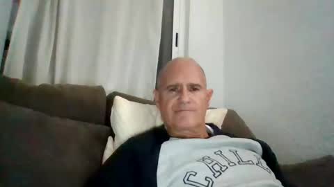 Snapshot of mikereef chatting on 16, 2, 2025 mikereef online show from 16, 2, 2025