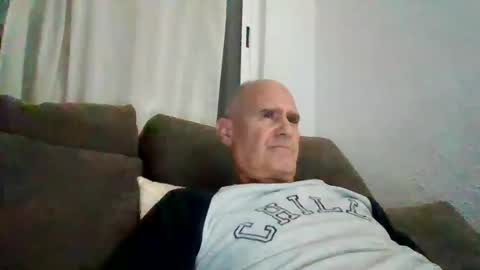 Snapshot of mikereef chatting on 20, 2, 2025 mikereef online show from 20, 2, 2025