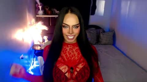 Mistress MikeyAlawi online show from 26, 4, 2026