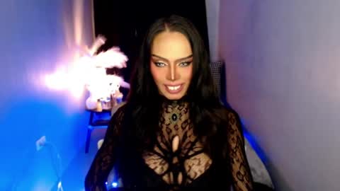 Mistress MikeyAlawi online show from 2, 7, 2026