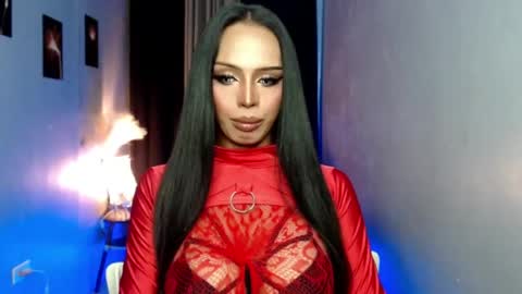 Mistress MikeyAlawi online show from 13, 7, 2026