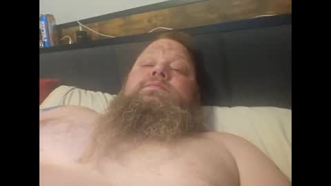 Snapshot of mikeybanks50 chatting on 2, 12, 2025 Mikeybanks50 online show from 2, 12, 2025