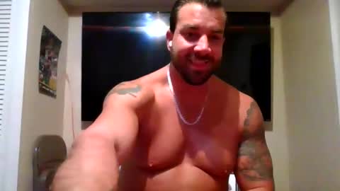 Snapshot of mikeydiesel55 chatting on 18, 12, 2025 mikeydiesel55 online show from 18, 12, 2025