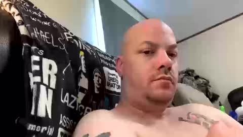 mikeylikesit2222 online show from 19, 10, 2025