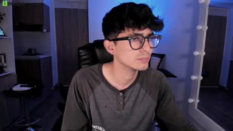 VIOLETAMIKE online show from 17, 2, 2026