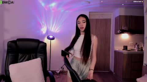 VIOLETAMIKE online show from 19, 5, 2026