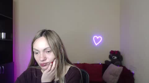 Adalina online show from 17, 4, 2026