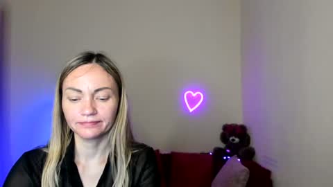 Snapshot of mikkey_mouse8 chatting on 13, 6, 2026 Adalina online show from 13, 6, 2026