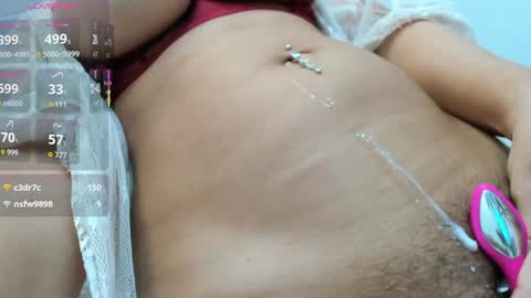 Mikaylah online show from 11, 11, 2025