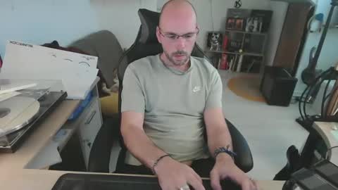 mikmik91 online show from 13, 5, 2026