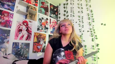   miku katsuragi  online show from 5, 12, 2024