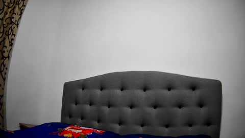 Mikyloveu online show from 26, 12, 2024