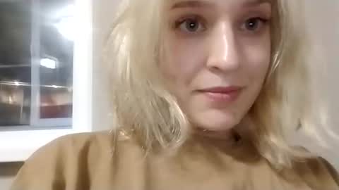 Mila 420 online show from 24, 9, 2025