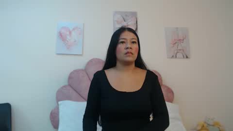 mila_adamss online show from 27, 4, 2026