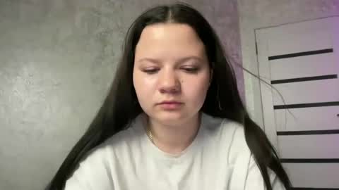 Mila online show from 24, 6, 2026