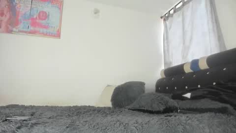 Snapshot of mila_dash chatting on 7, 3, 2025 Mila Dash online show from 7, 3, 2025