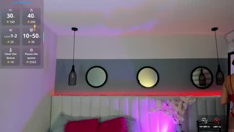 mila_hank online show from 26, 9, 2025