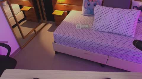 Milena  online show from 9, 10, 2025