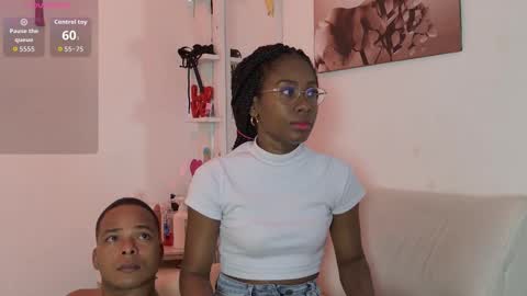 Snapshot of mila_n_max chatting on 1, 11, 2025 Mila Max online show from 1, 11, 2025