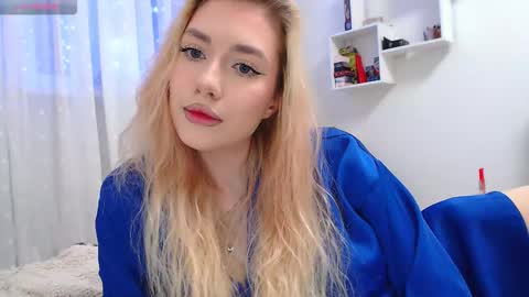 mila nowak online show from 4, 5, 2026