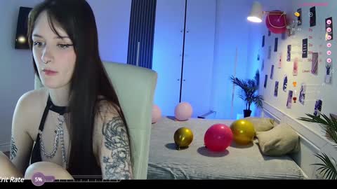 Snapshot of mila_nox chatting on 14, 12, 2024 Sasha online show from 14, 12, 2024