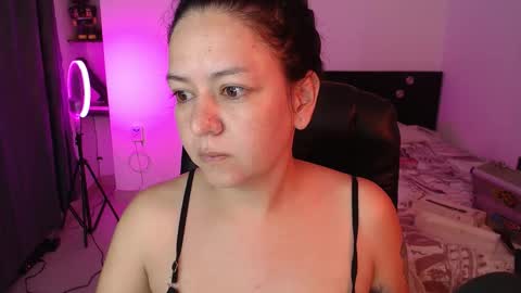 mila_phoenix online show from 23, 10, 2025
