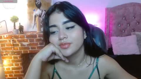 mila_quin online show from 28, 3, 2026