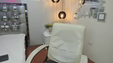 mila_quin online show from 13, 6, 2026