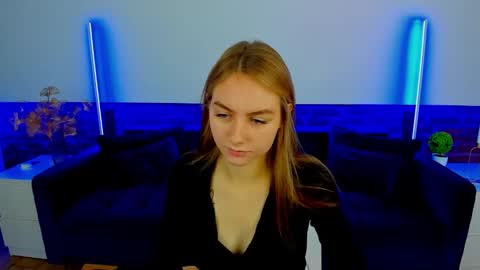 Snapshot of milaaddam chatting on 4, 11, 2025 Milla online show from 4, 11, 2025