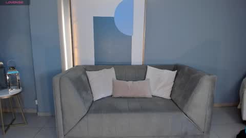 Mila online show from 18, 12, 2025