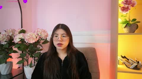 milacrave online show from 28, 3, 2026