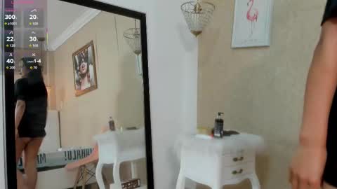 miladiosa online show from 28, 9, 2025