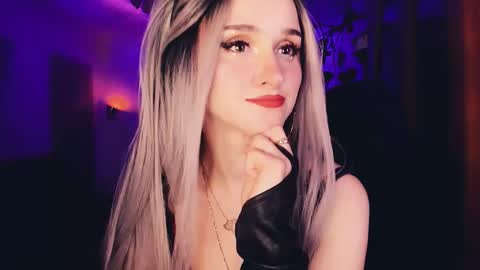 MiladyJolie online show from 12, 9, 2025