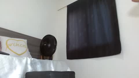 Snapshot of milahot23 chatting on 9, 2, 2025 mila online show from 9, 2, 2025