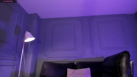 Mila  online show from 20, 4, 2026