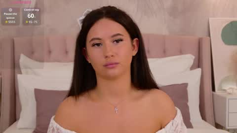 milaleoneli online show from 21, 6, 2026